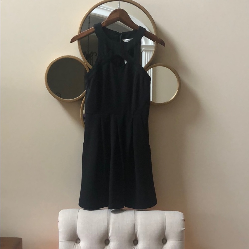💃🏼Little Black Dress